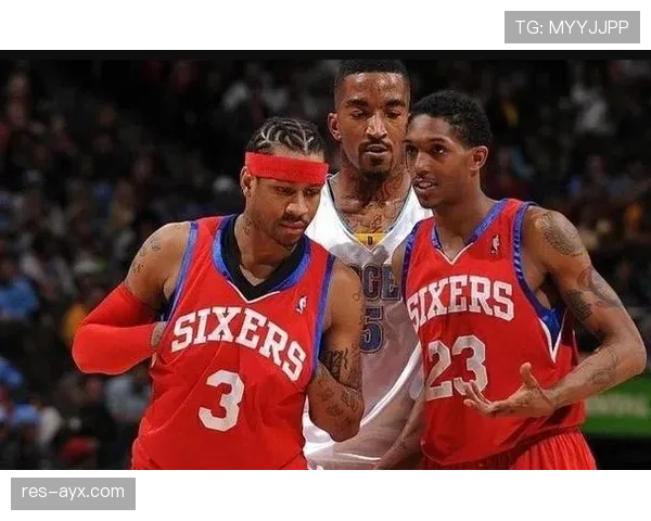 艾弗森Legacy延续!76人队致敬传奇球员忠诚精神 艾弗森Legacy延续!76人队致敬传奇球员忠诚精神