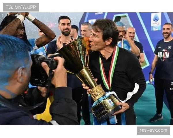 德布劳内与孔蒂关系微妙，互相尊重但默契不足影响球队表现分析