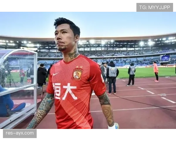 张琳芃这极端反差看着就带劲儿：赛场硬汉，生活像在炫豪宅又随手晒菜市场小票