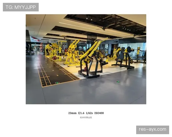 王励勤退役后这生活也太自律了吧，凌晨四点健身房打卡？